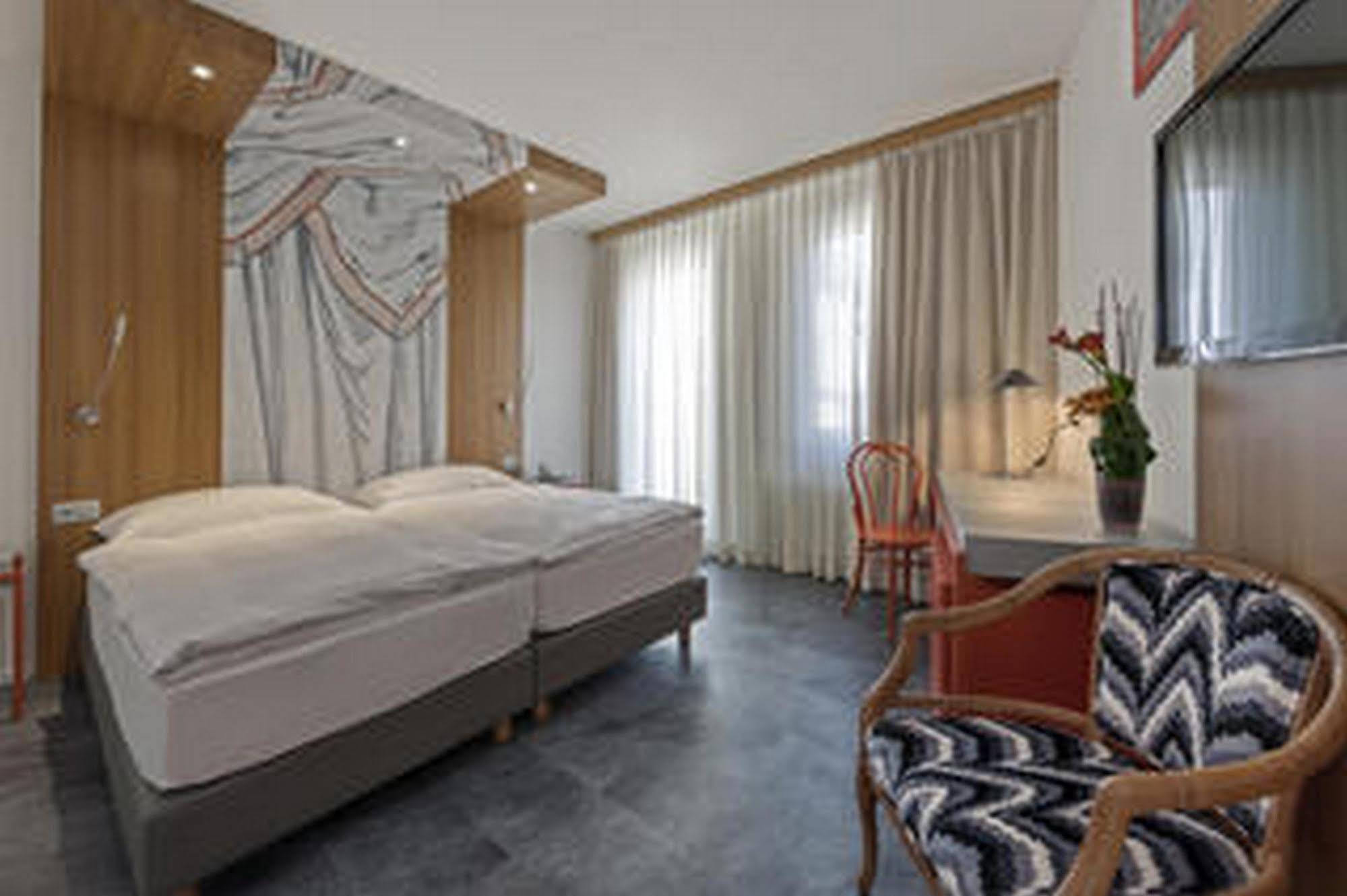 Albergo Carcani Ascona Zewnętrze zdjęcie